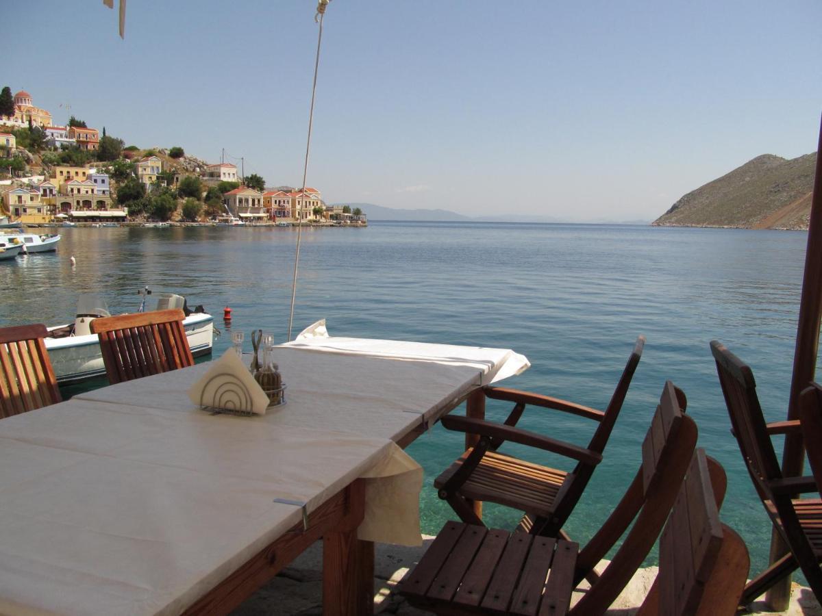 סימי Hotel Aliki מראה חיצוני תמונה