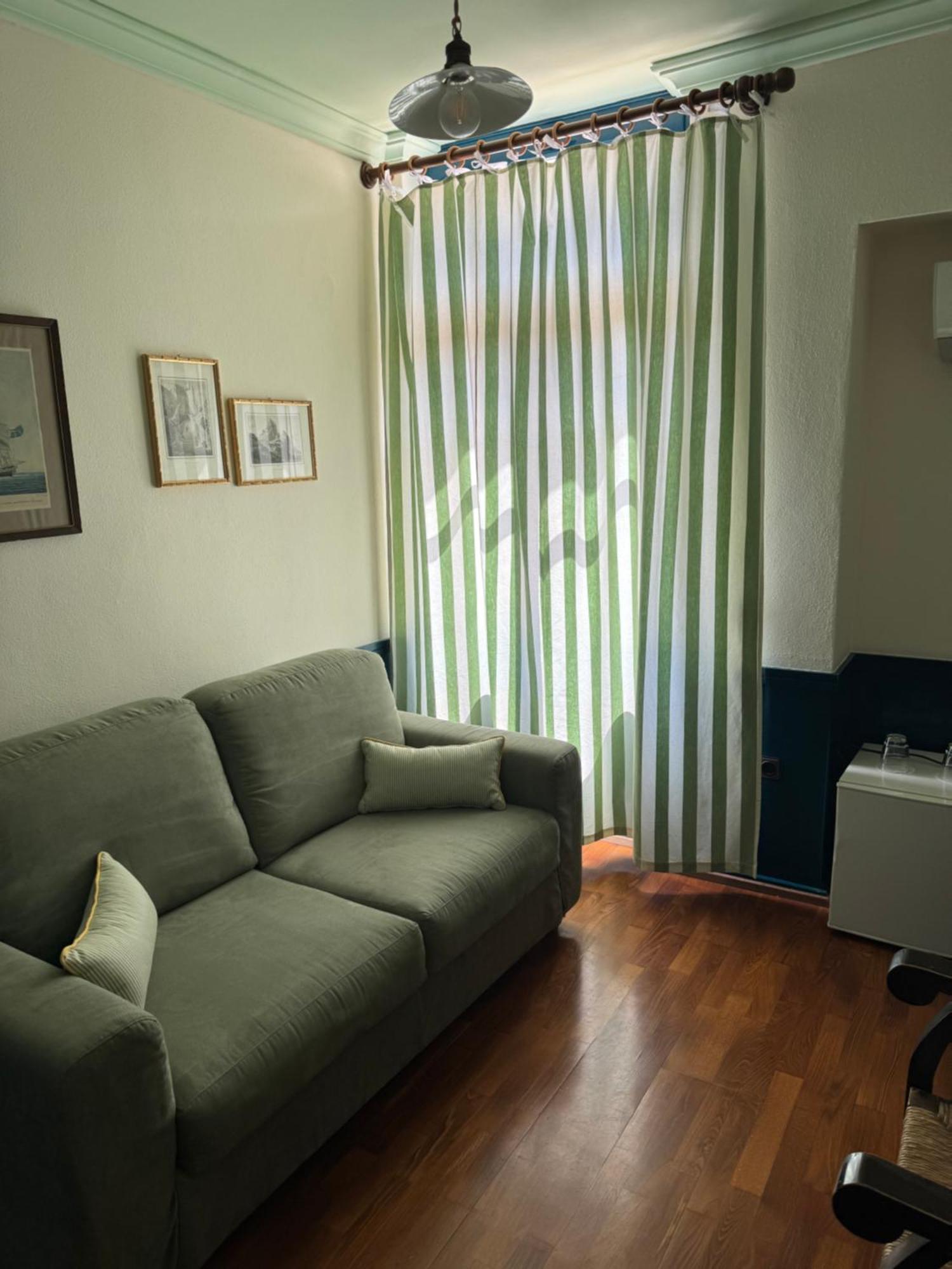 סימי Hotel Aliki מראה חיצוני תמונה