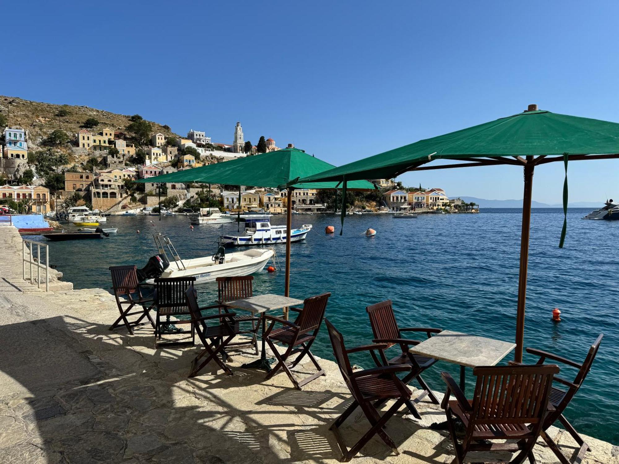 סימי Hotel Aliki מראה חיצוני תמונה